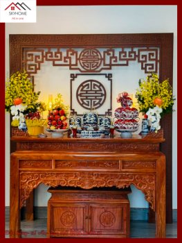 Bướm đen đậu trên bàn thờ là điềm gì ?